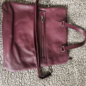 Fossil Pebbled Leather Tote in Burgundy Wine
